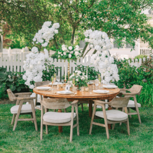 Round Farmhouse Tables